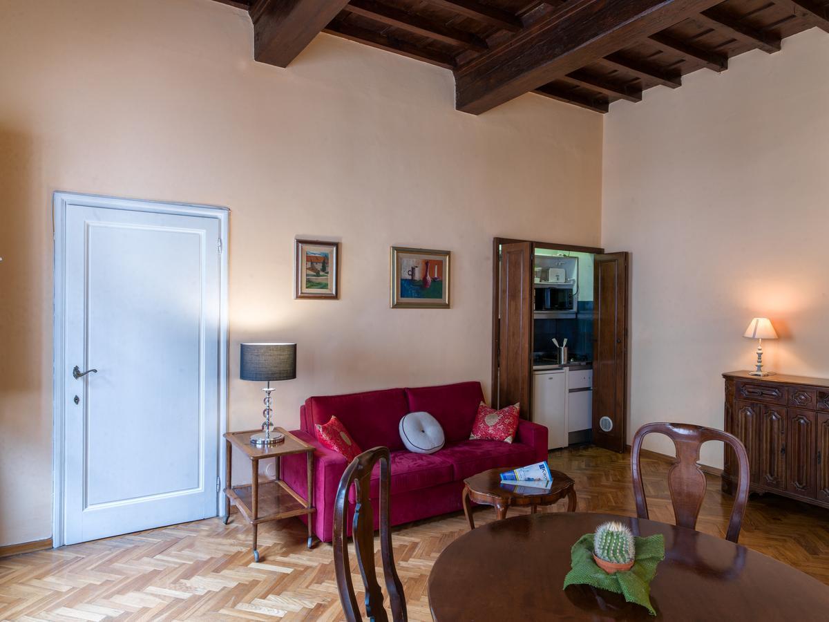 Coco Places Firenze Tornabuoni Apartment ภายนอก รูปภาพ