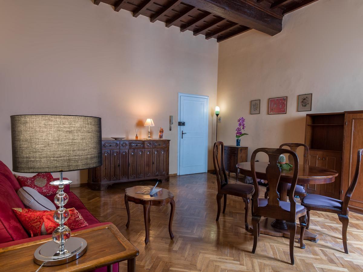 Coco Places Firenze Tornabuoni Apartment ภายนอก รูปภาพ