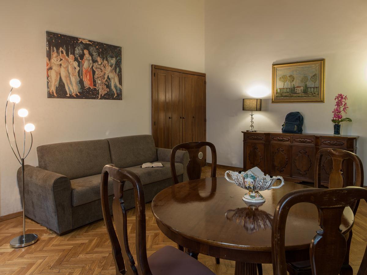 Coco Places Firenze Tornabuoni Apartment ภายนอก รูปภาพ